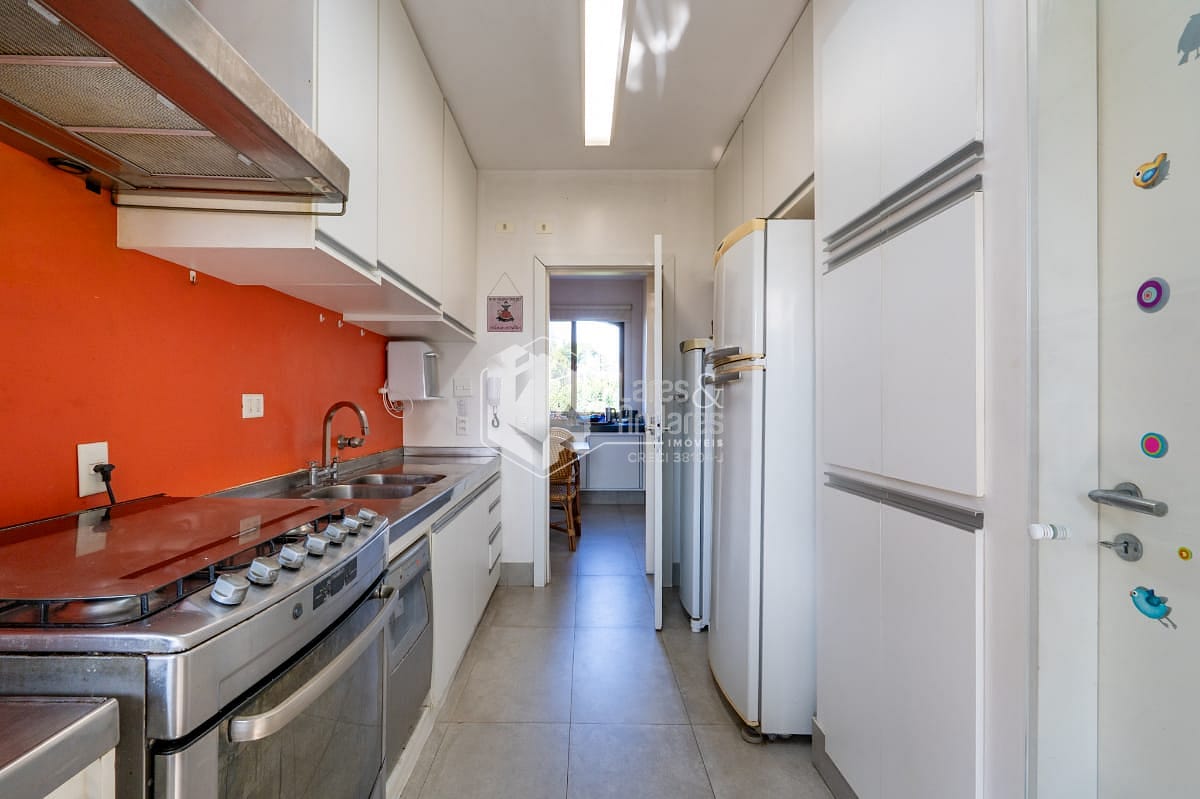 Apartamento à venda com 3 quartos, 232m² - Foto 39