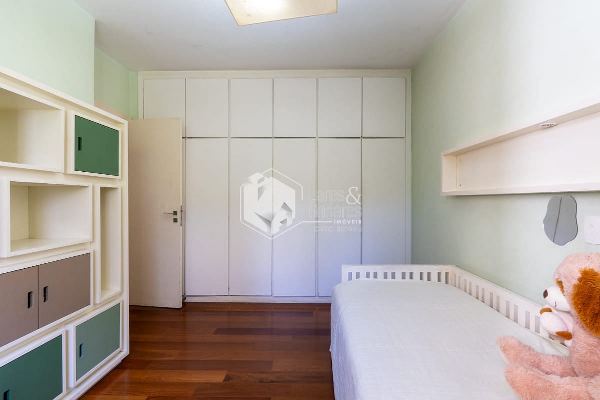 Apartamento à venda com 3 quartos, 232m² - Foto 31