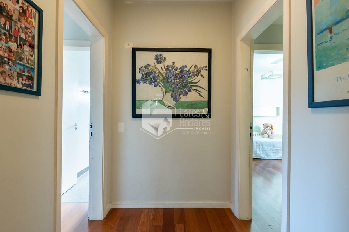 Apartamento à venda com 3 quartos, 232m² - Foto 32