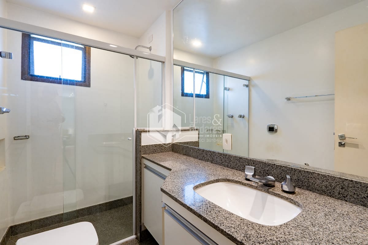 Apartamento à venda com 3 quartos, 232m² - Foto 35