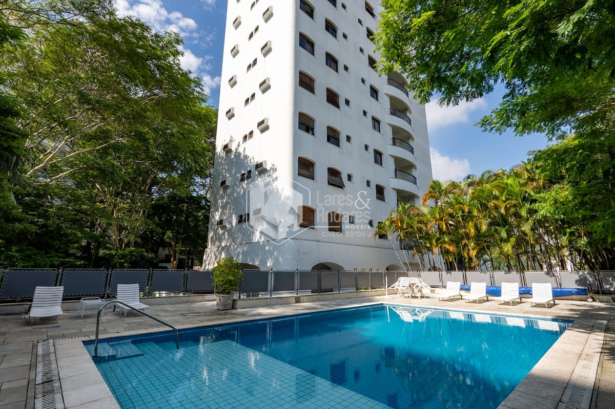 Apartamento à venda com 3 quartos, 232m² - Foto 47