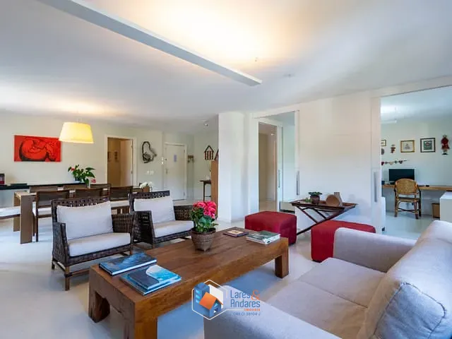 Apartamento com 411m² 3 quartos e 5 banheiros, à venda, no bairro Real Parque em São Paulo