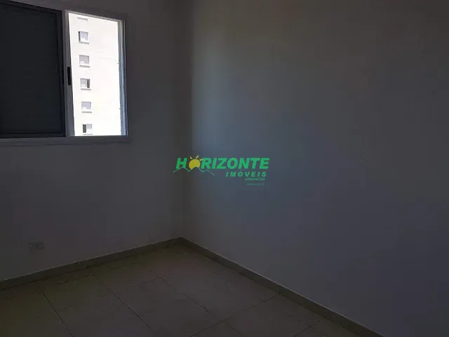 Apartamento com 56m² 2 quartos e 2 banheiros, para alugar, no bairro Urbanova em São José dos Campos