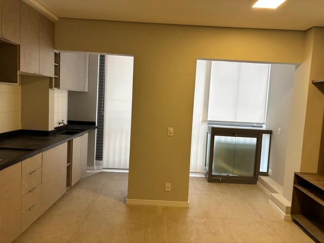 Apartamento com 52m² 2 quartos e 1 banheiro, à venda, no bairro Alphaville Empresarial em Barueri
