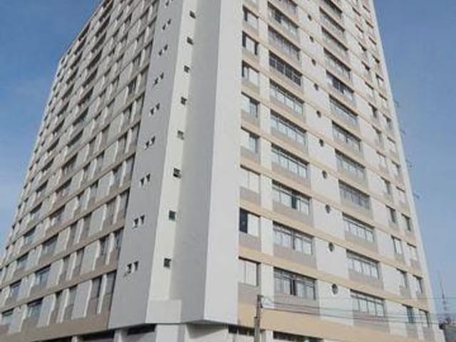 Apartamento Central à Venda – 3 Quartos (1 suíte) e 1 Vaga de Garagem