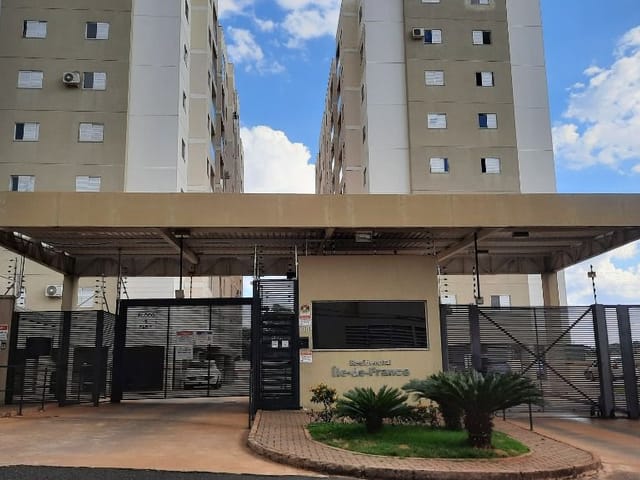 Foto do Apartamento - Apartamento com 2 dormitórios à venda, 10 m² por R$ 230.000,00 - São Benedito - Uberaba/MG | ZUCATO IMOBILIARIA LTDA