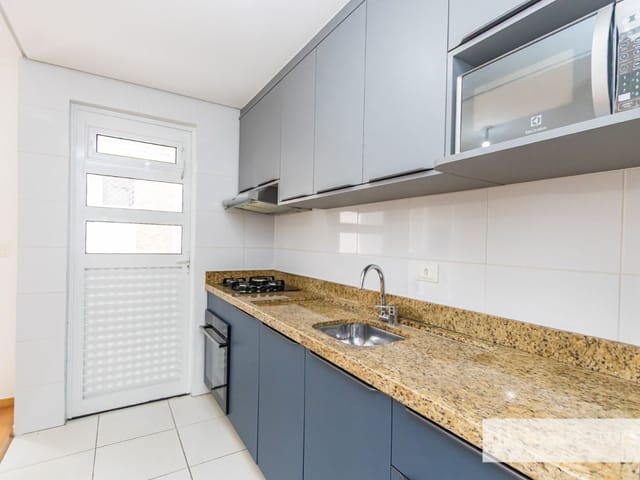 Apartamento com 79m² 2 quartos e 2 banheiros, à venda, no bairro Uberaba em Curitiba