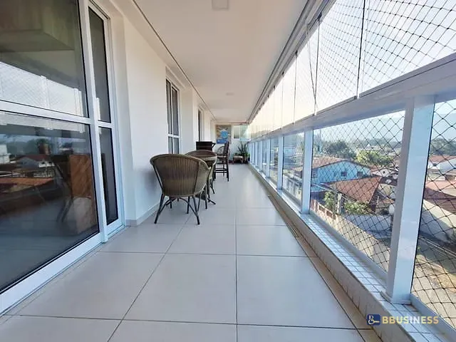 Apartamento com 108m² 3 quartos e 2 banheiros, à venda, no bairro Centro em Bertioga