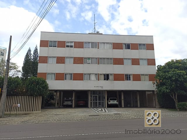 Apartamento 3 quartos e 2 banheiros, para alugar, no bairro Juvevê em Curitiba