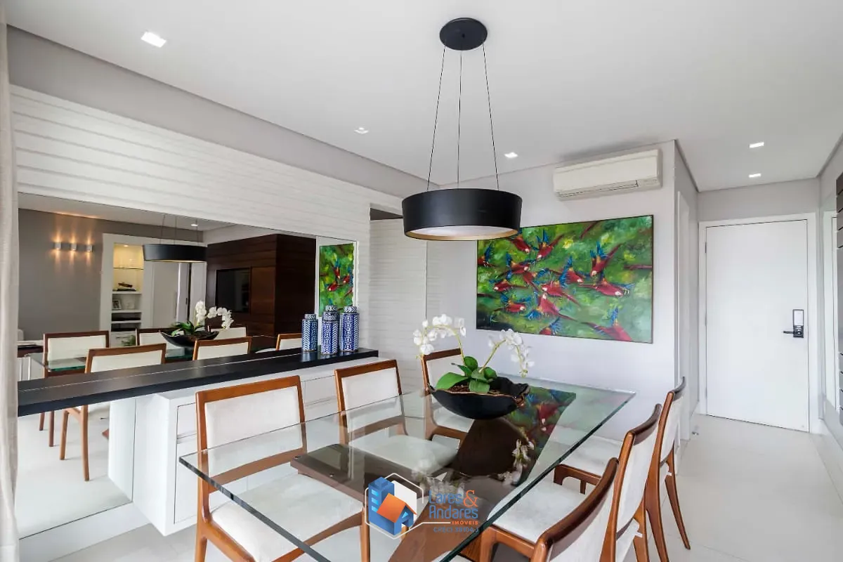 Apartamento, 3 quartos, 134 m² - Foto 1