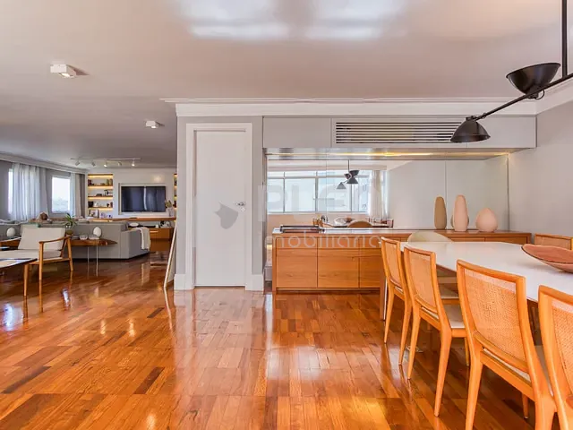 Apartamento 3 quartos e 5 banheiros, à venda, no bairro Jardim Paulista em São Paulo