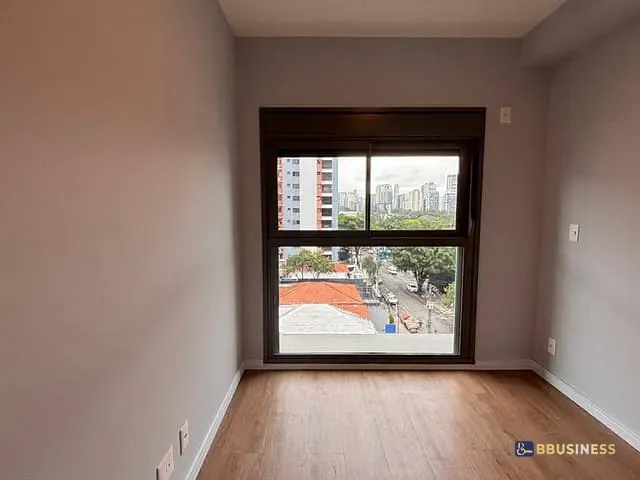 Apartamento com 34m² 1 quarto e 1 banheiro, para alugar, no bairro Indianópolis em São Paulo