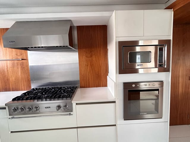 Foto do Apartamento - Apartamento tipo para venda em Moema com 3 quartos, sendo 3 suítes, 335m² | Lares e Andares Imóveis