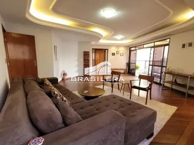 Apartamento com 218m² 4 quartos e 2 banheiros, à venda, no bairro Setor Nova Suiça em Goiânia