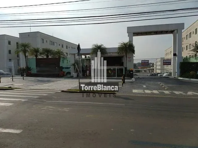 Apartamento 2 quartos e 1 banheiro, à venda, no bairro Uvaranas em Ponta Grossa