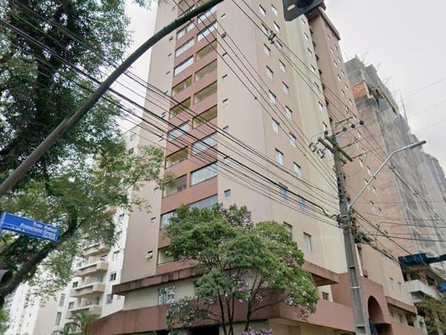 Apartamento 2 quartos e 1 banheiro, à venda, no bairro Água Verde em Curitiba