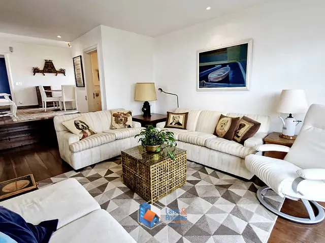 Apartamento com 201m² 3 quartos e 5 banheiros, à venda, no bairro Real Parque em São Paulo