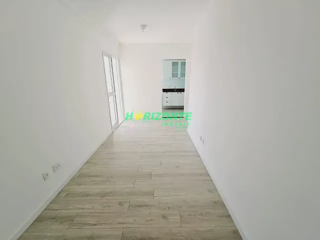 Apartamento com 52m² 2 quartos e 1 banheiro, para alugar, no bairro Urbanova em São José dos Campos
