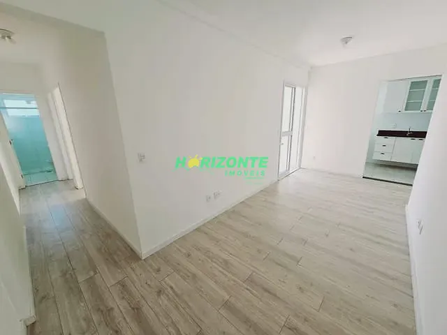 Apartamento com 52m² 2 quartos e 1 banheiro, para alugar, no bairro Urbanova em São José dos Campos