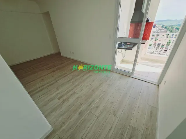 Apartamento com 52m² 2 quartos e 1 banheiro, para alugar, no bairro Urbanova em São José dos Campos