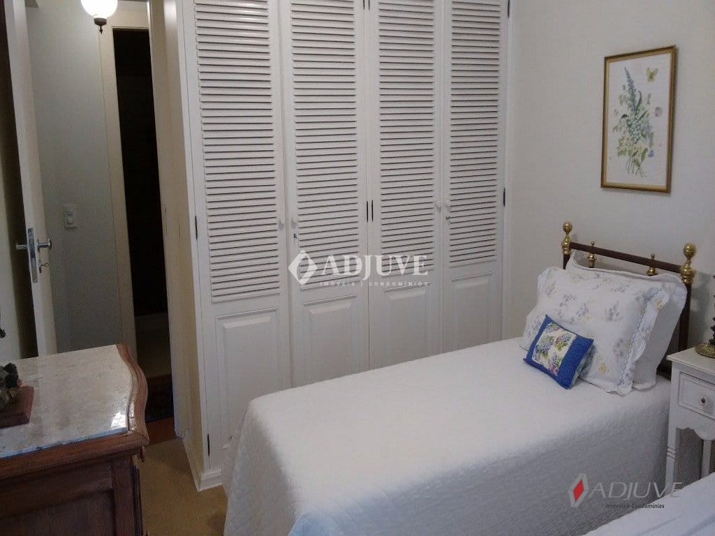 Apartamento à venda com 3 quartos, 120m² - Foto 16
