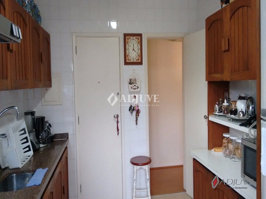 Apartamento à venda com 3 quartos, 120m² - Foto 7