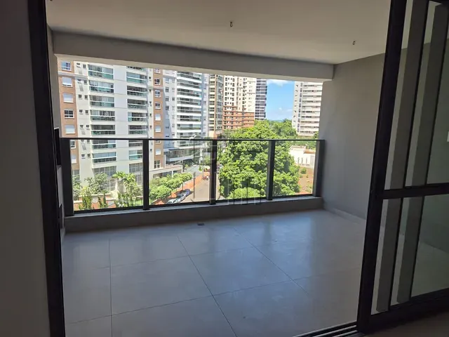 Apartamento 3 quartos e 4 banheiros, à venda, no bairro Santa Rosa em Londrina