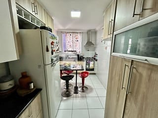 Foto do Apartamento-Apartamento tipo para venda em Vila Carrão com 3 quartos, sendo 1 suíte, 81m²