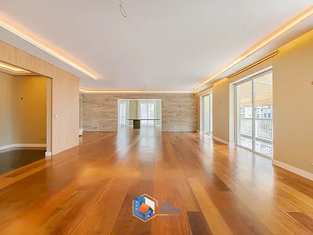 Apartamento com 468m² 4 quartos e 5 banheiros, à venda, no bairro Higienópolis em São Paulo