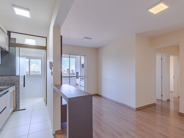 Foto do Apartamento - Apartamento com 2 vagas, 75 m² por R$ 560.000,00 - Edifício Solar Mirador - Londrina/PR | Imobiliária GEUM
