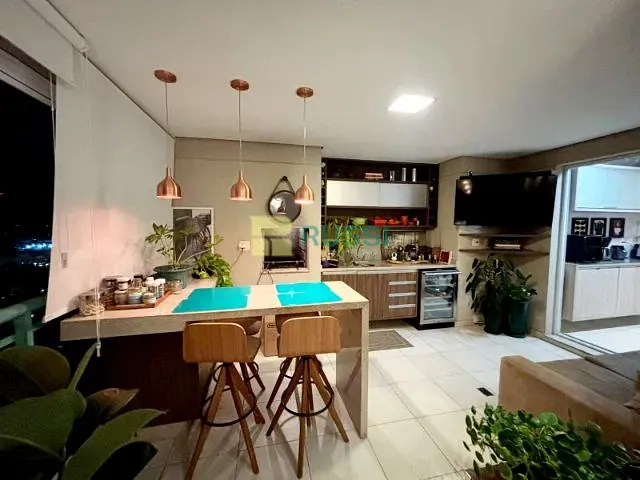 Apartamento com 196m² 3 quartos e 5 banheiros, à venda, no bairro Jardim das Colinas em São José dos Campos