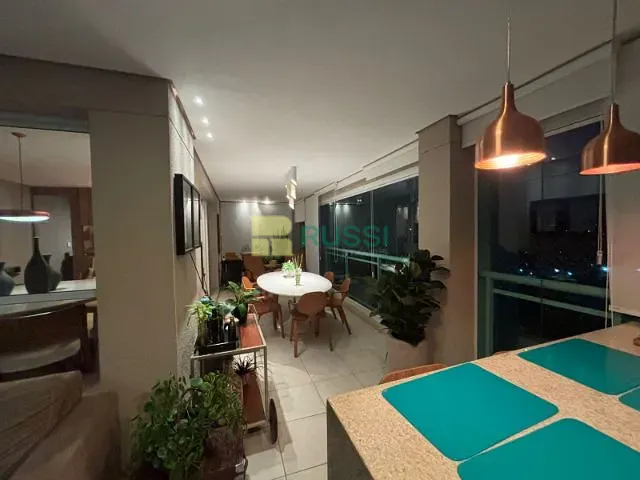 Apartamento com 196m² 3 quartos e 5 banheiros, à venda, no bairro Jardim das Colinas em São José dos Campos