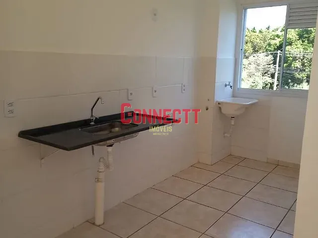Apartamento 2 quartos e 1 banheiro, à venda, no bairro Jardim Diva Tarlá de Carvalho em Ribeirão Preto