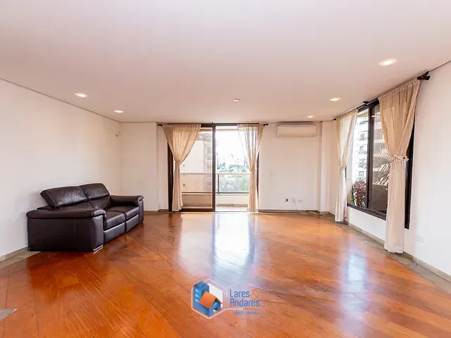 Apartamento com 200m² 4 quartos e 5 banheiros, à venda, no bairro Brooklin em São Paulo