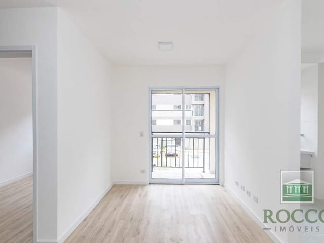 Apartamento 2 quartos e 1 banheiro, para alugar, no bairro BONECA DO IGUAÇU em São José Dos Pinhais