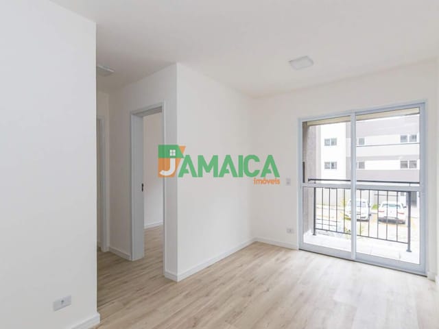 Apartamento 2 quartos e 1 banheiro, à venda, no bairro BONECA DO IGUAÇU em São José Dos Pinhais