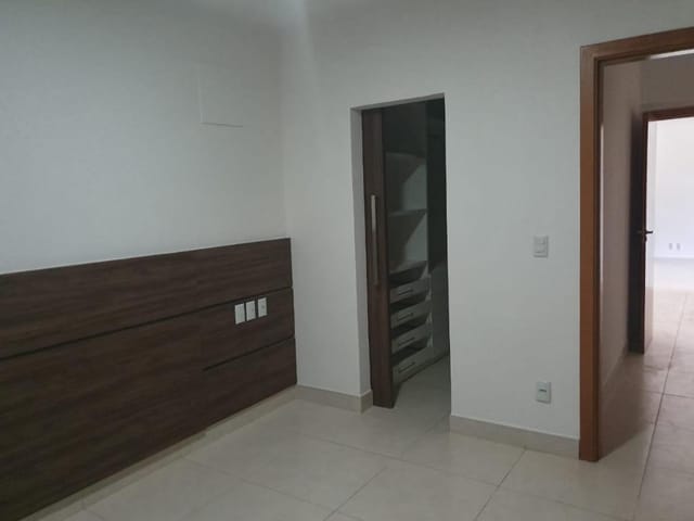 Foto do Apartamento - Apartamento à venda 3 Quartos, 1 Suite, 1 Vaga, 10M², Estados Unidos, Uberaba - MG | Res. Vila Fiorentina | ZUCATO IMOBILIARIA LTDA