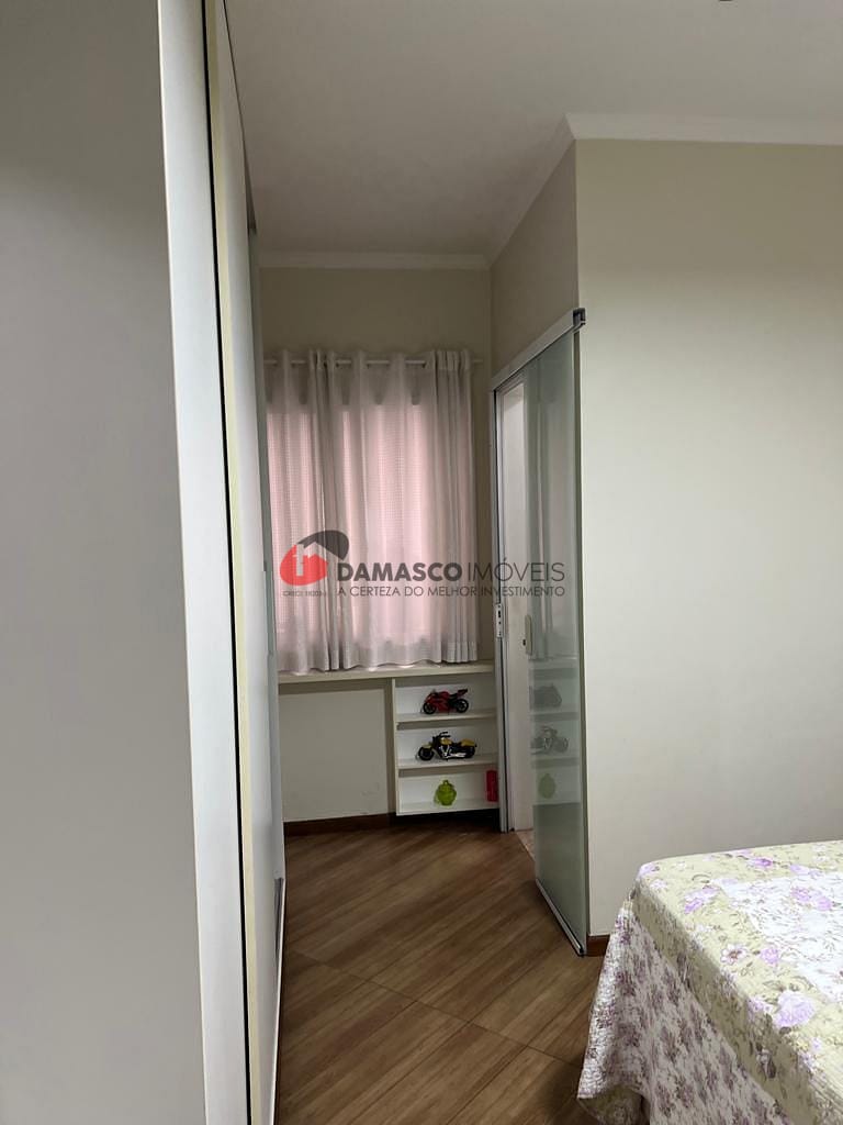 Apartamento à venda com 3 quartos, 136m² - Foto 5