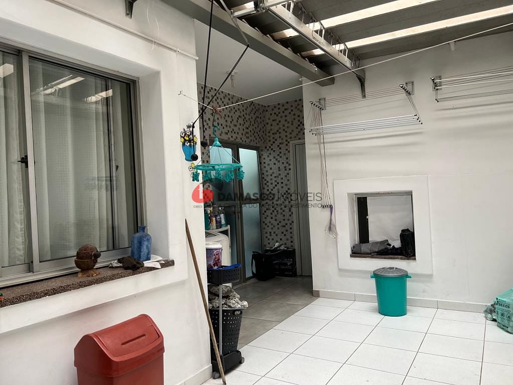 Apartamento à venda com 3 quartos, 136m² - Foto 8