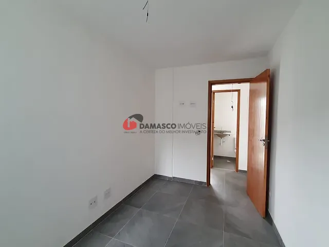 Apartamento 2 quartos e 1 banheiro, à venda, no bairro Santa Maria em Santo André