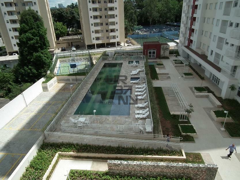 Apartamento à venda com 3 quartos, 70m² - Foto 1