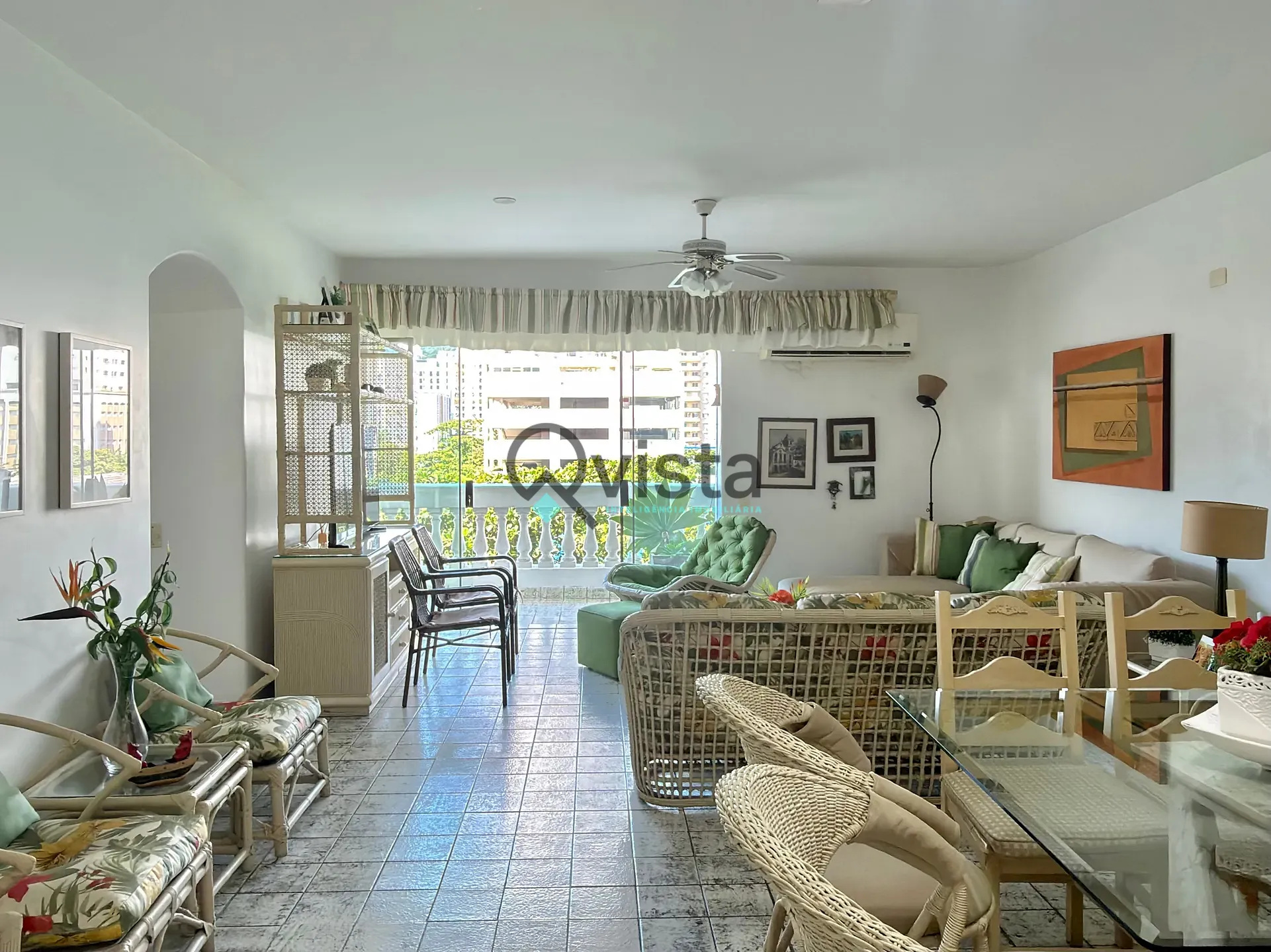 Apartamento, 3 quartos, 130 m² - Foto 2