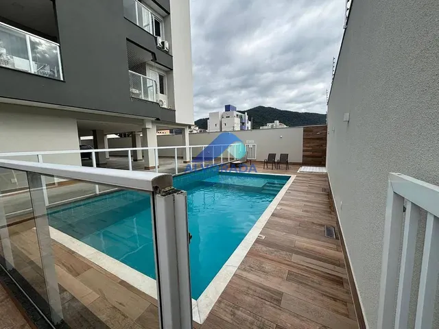 Apartamento com 10m² 2 quartos e 2 banheiros, à venda, no bairro centro em Ubatuba