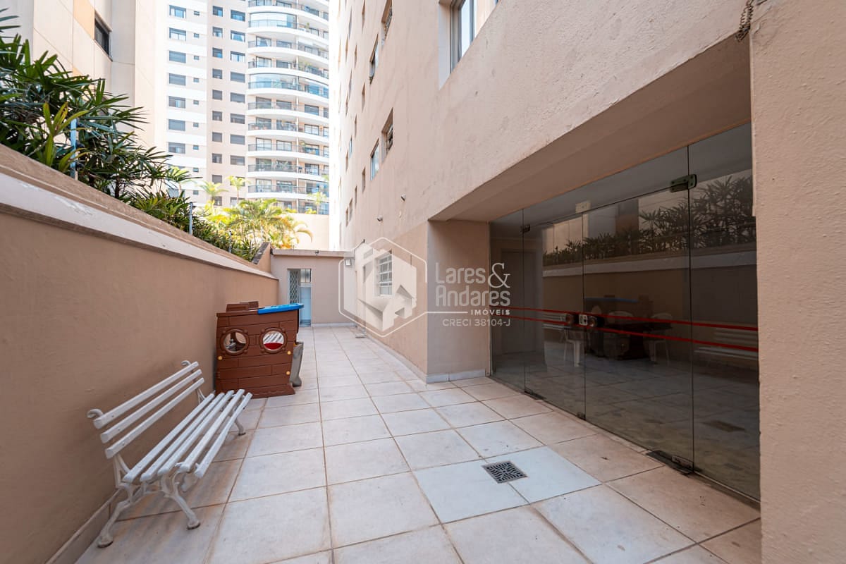 Apartamento à venda com 2 quartos, 80m² - Foto 26