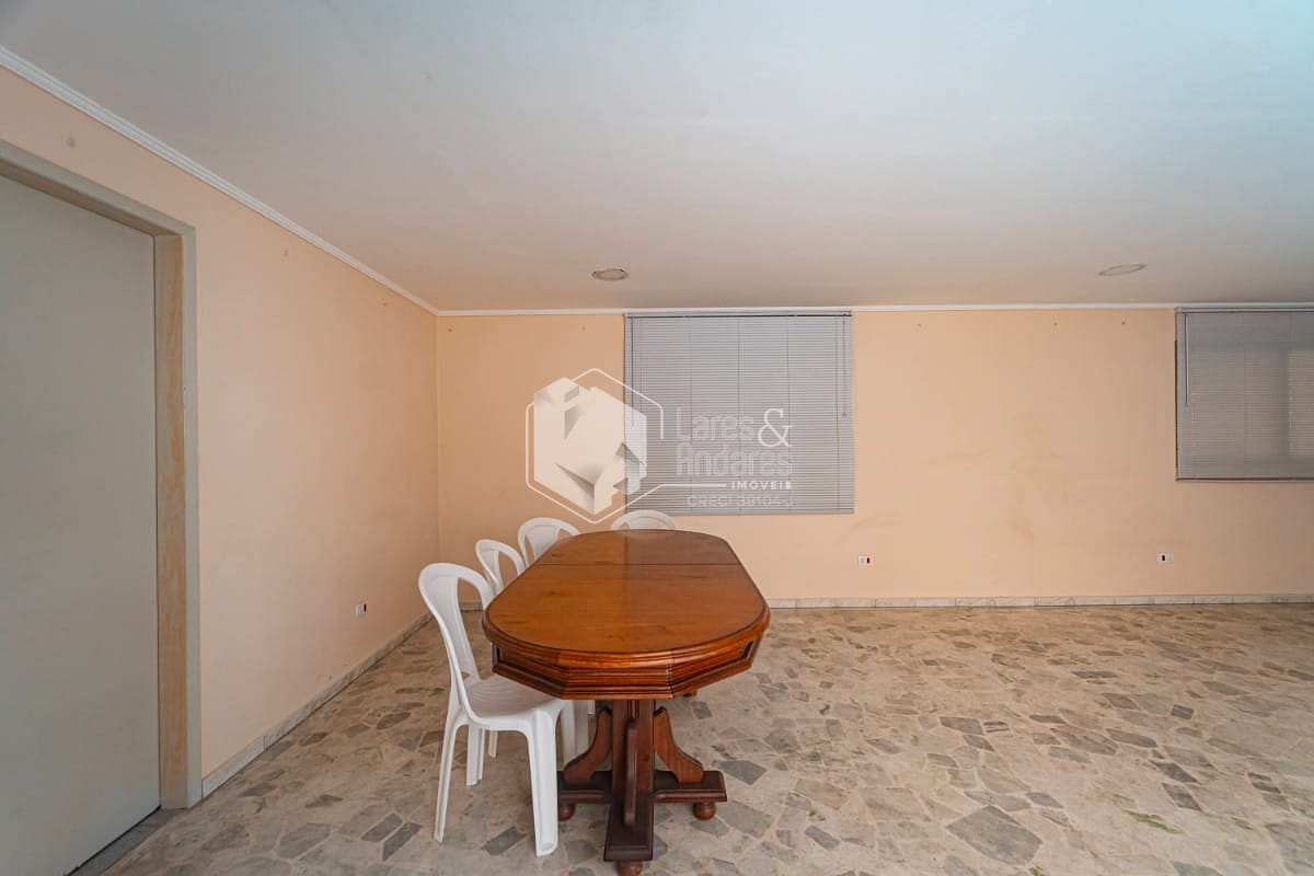 Apartamento à venda com 2 quartos, 80m² - Foto 27
