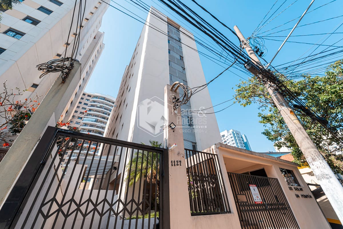 Apartamento à venda com 2 quartos, 80m² - Foto 1