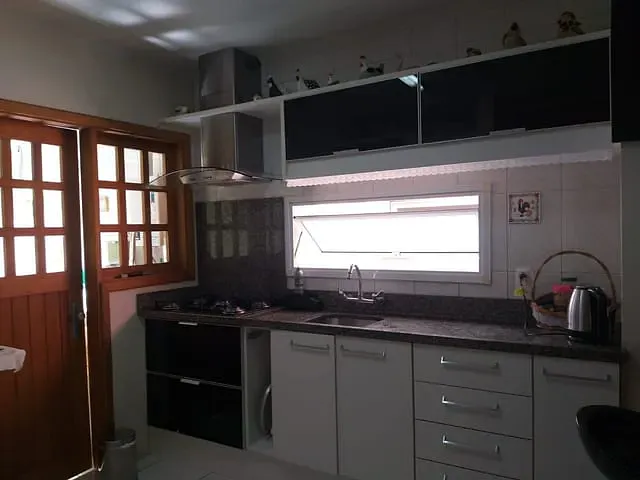 Apartamento 2 quartos e 1 banheiro, à venda, no bairro Nossa Senhora da Saúde em Caxias do Sul