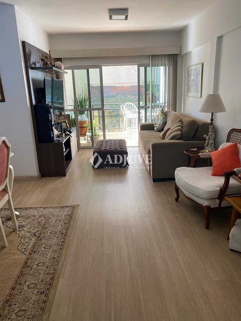 Apartamento à venda com 3 quartos, 126m² - Foto 1