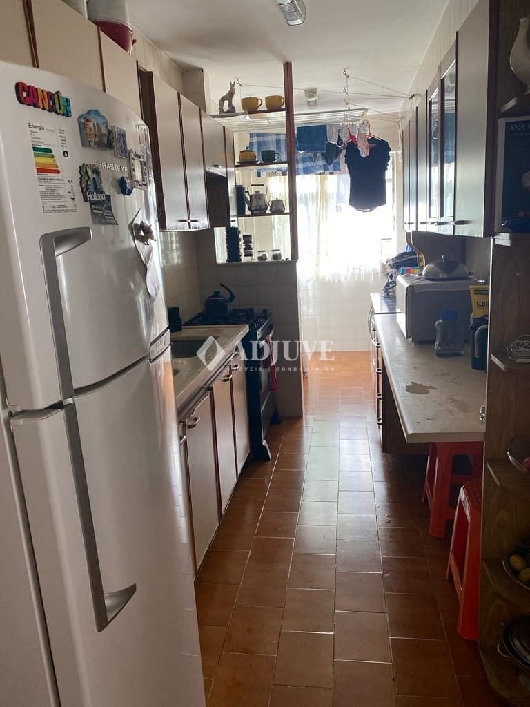 Apartamento à venda com 3 quartos, 126m² - Foto 17