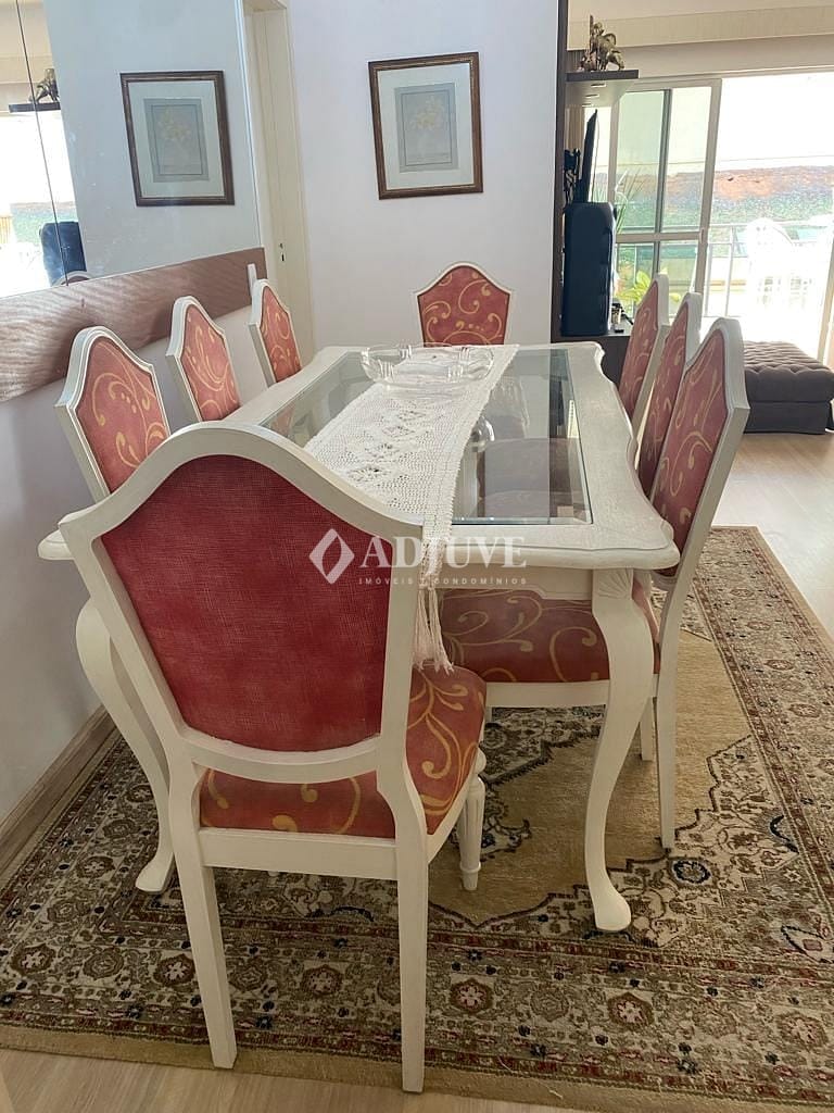 Apartamento à venda com 3 quartos, 126m² - Foto 2